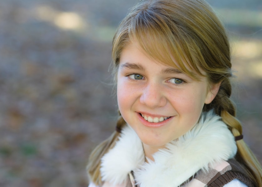 blonde hiver heureuse sourire julie magazine