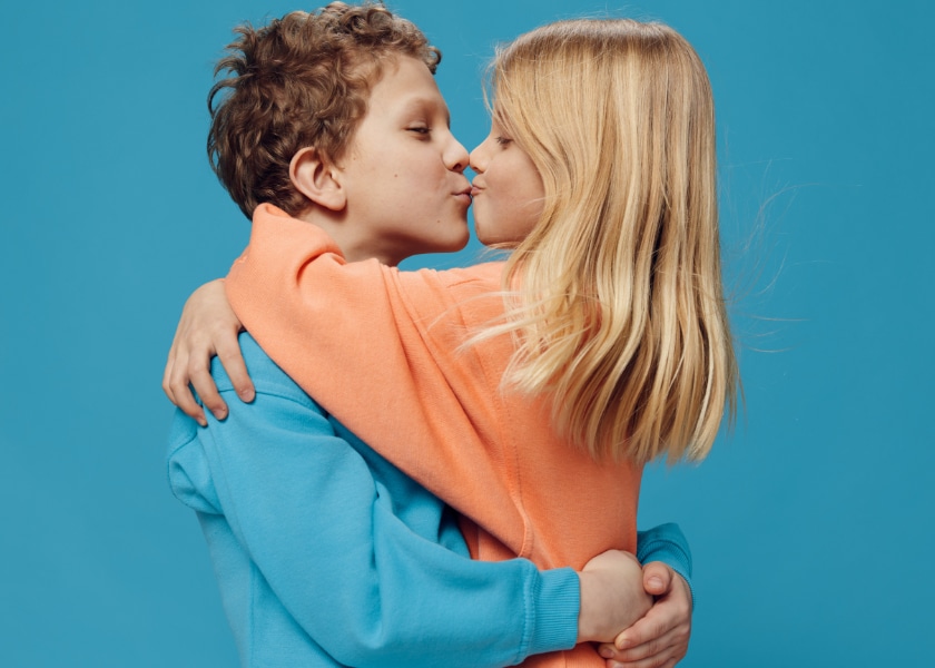 kiss baiser bisou julie magazine amour